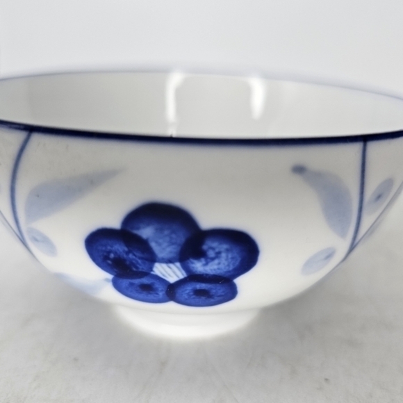 2 hand painted rice‎ bowls - Picture 8 of 10